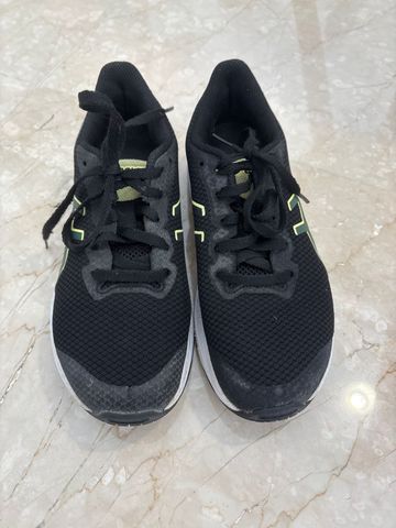 Tweedehands Asics GT-1000 12 GS 2023 Running Shoes
