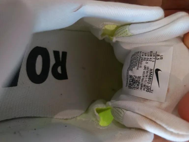 Used Nike Vomero 18 bike — image 7 of 8