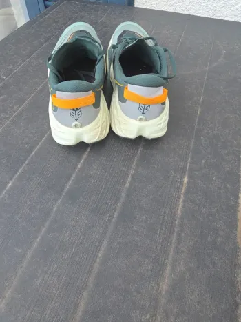 Käytetty Hoka Speedgoat 7 bike — kuva 6 / 6