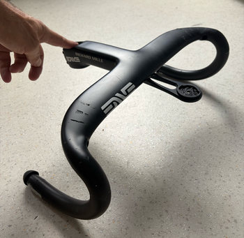 Tweedehands Enve SES Aero Pro One-Piece Bar 2025 Cockpit