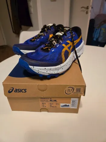 Used Asics Trabuco 14 Running Shoes