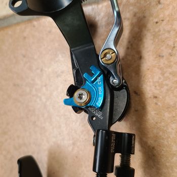Używany Scott Twinloc Fork