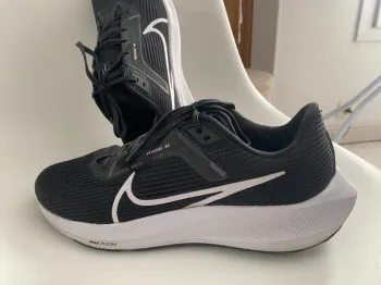 Brugt Pegasus 40 Running Shoes