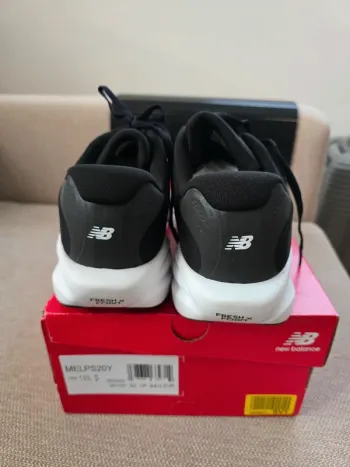 New Balance Ellipse v1 bike d'occasion — image 3 sur 4