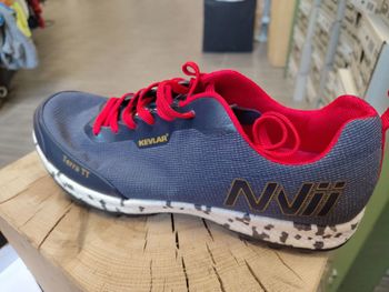 NVVI Terra TT 2021 Running Shoes d'occasion