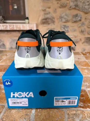 Used Hoka Speedgoat 7 bike — image 4 of 5