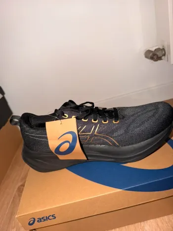Used Asics Gel-Saiun 3 bike — image 3 of 4