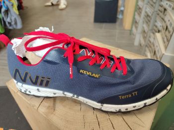 NVVI Terra TT 2021 Running Shoes d'occasion