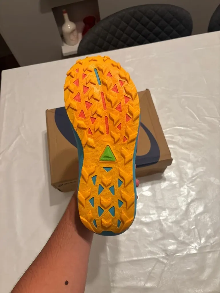 Asics Running Shoes bike d'occasion — image 5 sur 8