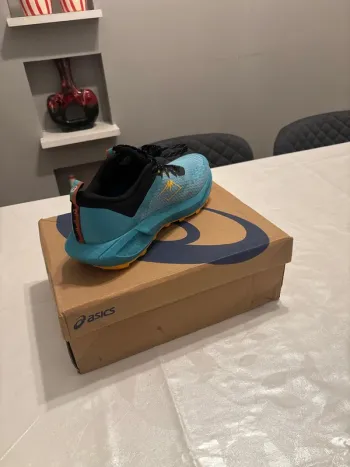 Asics Running Shoes bike d'occasion — image 4 sur 8