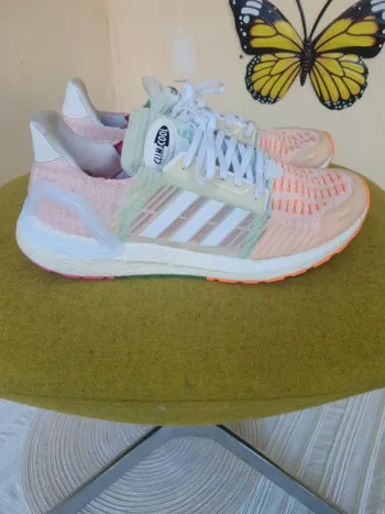 Continental Ultraboost 20 Primegreen Running Shoes d'occasion