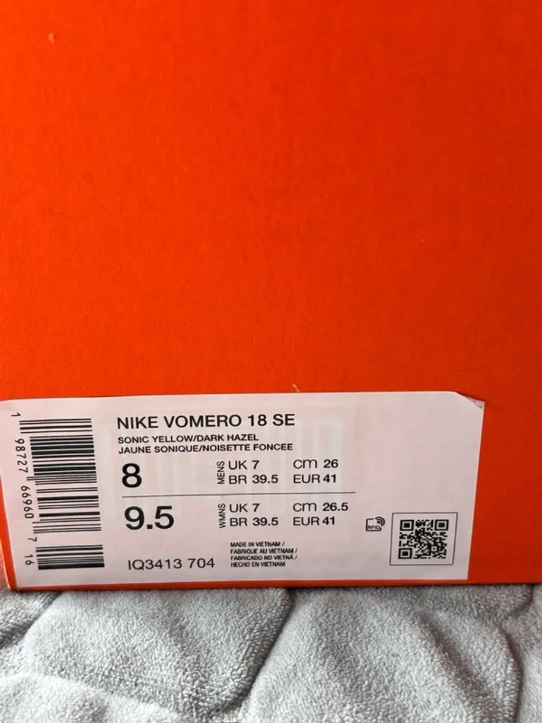 Używany Nike Vomero 18 SE bike — zdjęcie 9 z 10