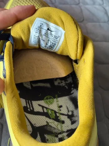 Używany Nike Vomero 18 SE bike — zdjęcie 5 z 10
