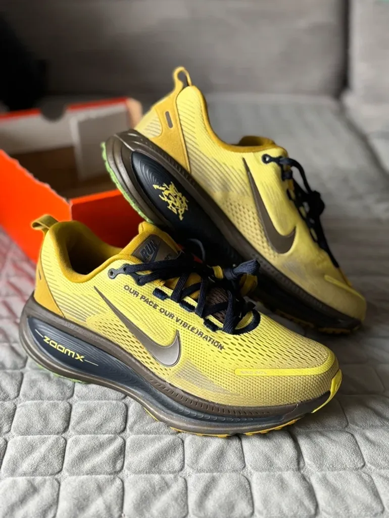 Używany Nike Vomero 18 SE bike — zdjęcie 7 z 10