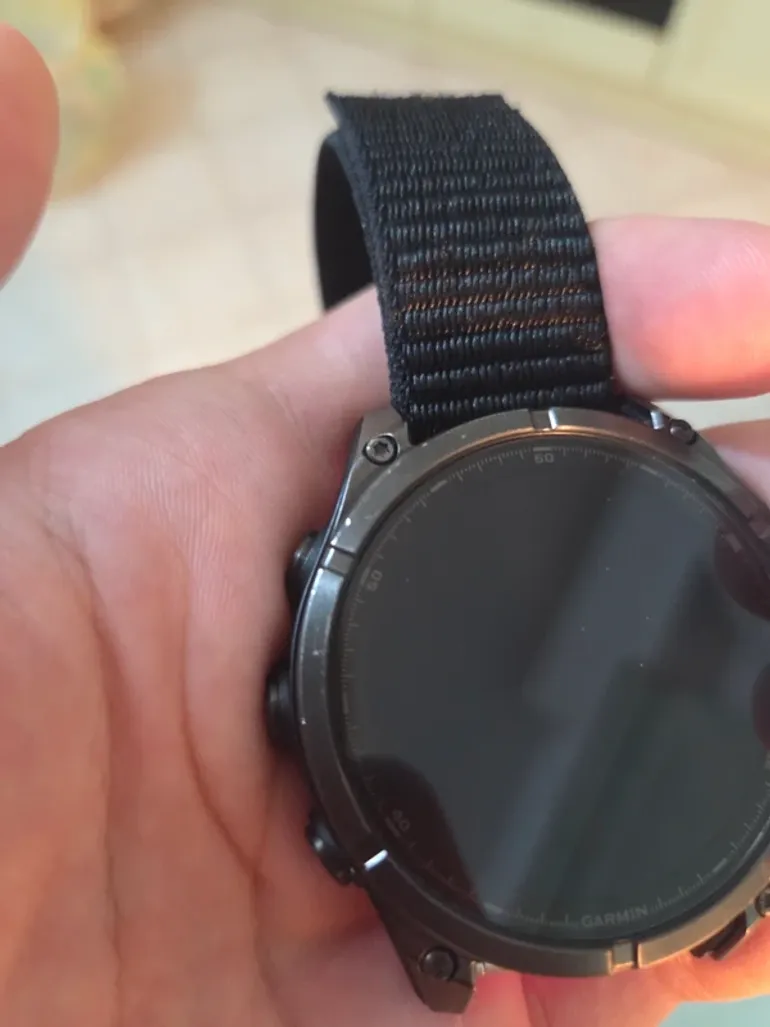 Used Garmin fenix 8 47mm bike — image 5 of 9