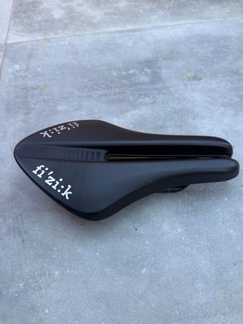Gebrauchtes Fizik Transiro Aeris Long Distance R1 Saddle 2025 Saddles & Seatposts