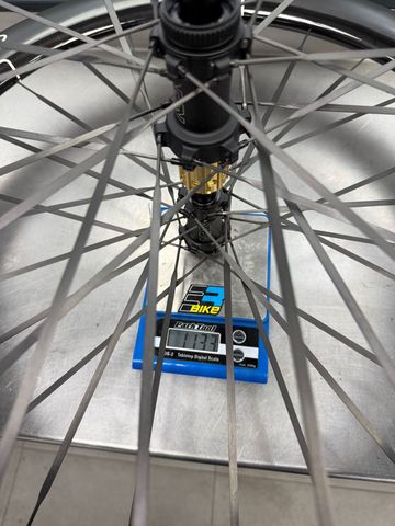 Brugt Exclusive Carbono 54mm Wheels 2026 bike — billede 3 af 3