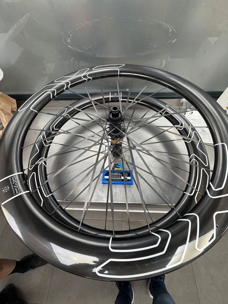 Brugt Exclusive Carbono 54mm Wheels 2026 bike — billede 2 af 3