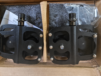 Käytetty Altra Magnetic Pedals 2026 Drivetrain & Pedals