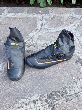 Mavic Ksyrium Pro Thermo 2022 Cycling Shoes d'occasion