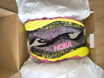Used Hoka Speedgoat 6 W Running Shoes