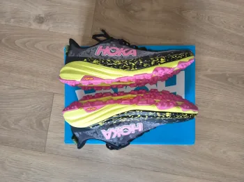 Used Hoka Speedgoat 6 W bike — image 4 of 8