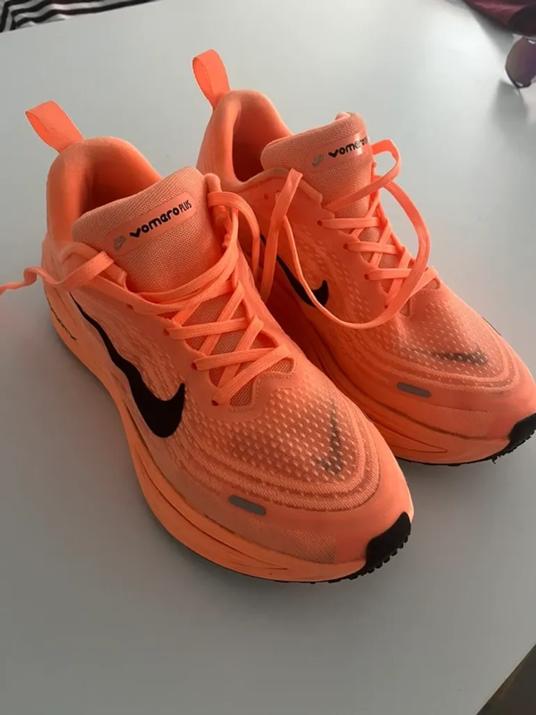 Used Nike Vomero Plus bike — image 3 of 8