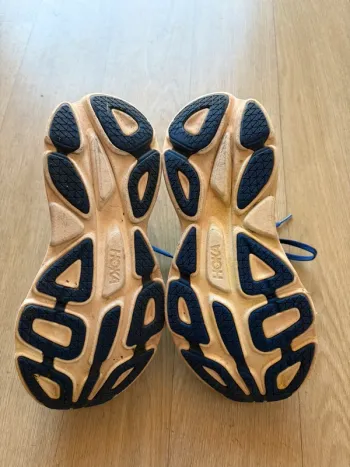 Gebrauchtes Hoka Bondi 8 bike — Bild 5 von 7