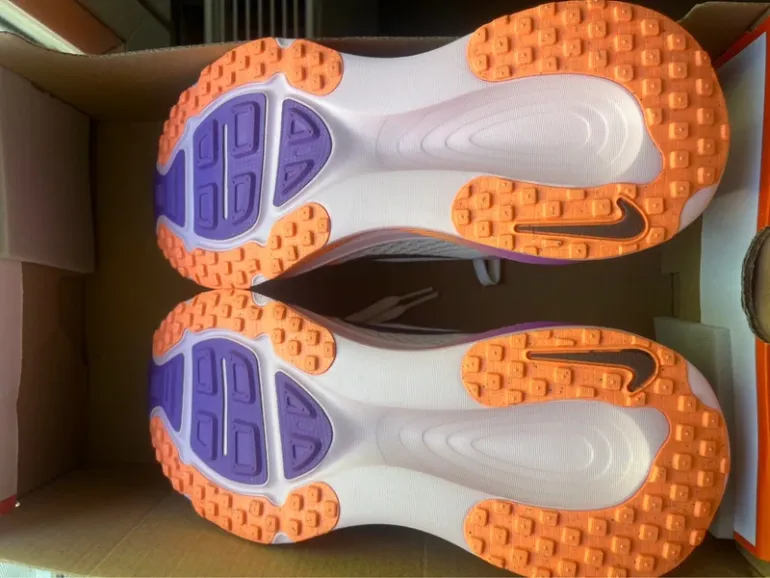 Used Nike Vomero 18 bike — image 3 of 3