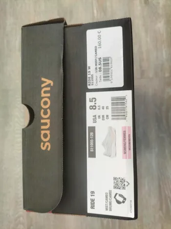 Saucony Running Shoes bike d'occasion — image 4 sur 4
