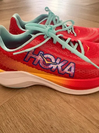 Used Hoka Mach X bike — image 4 of 5