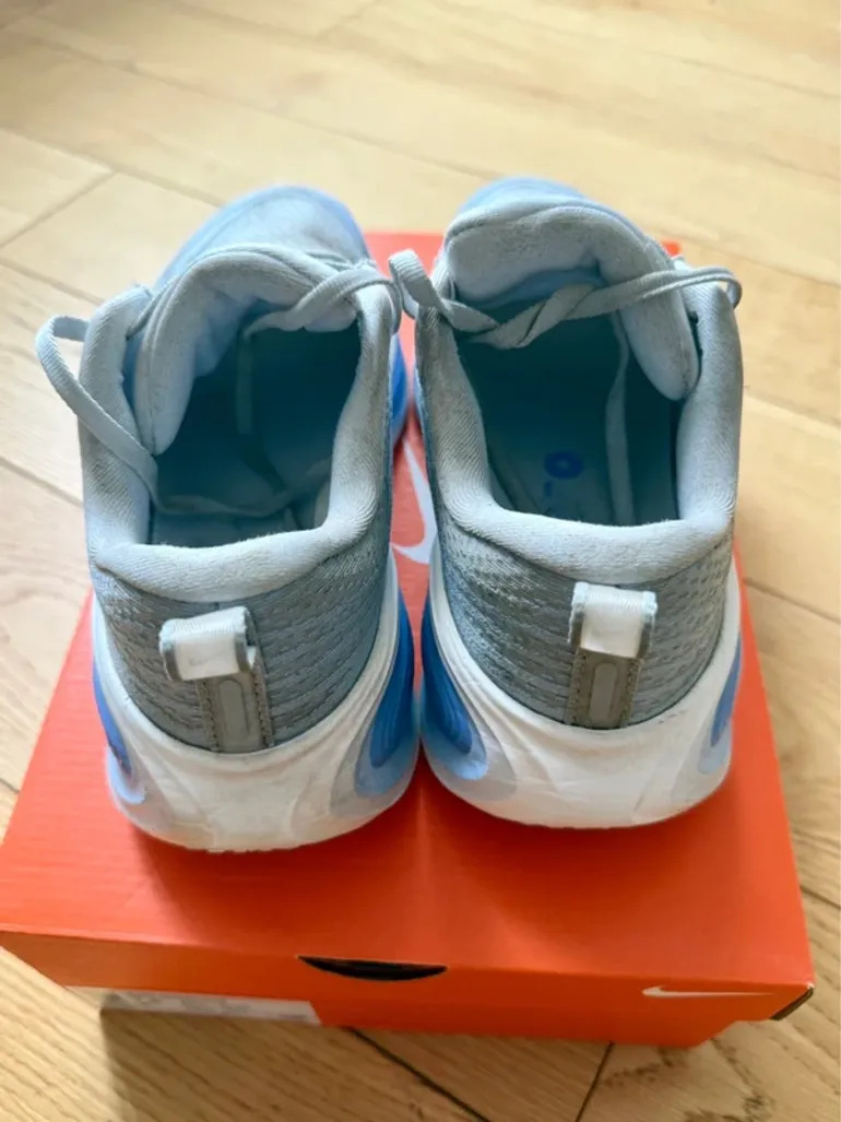Used Nike Vomero Plus ZoomX 2026 bike — image 4 of 5