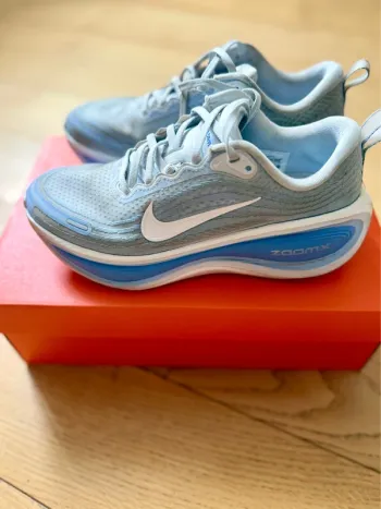 Nike Vomero Plus ZoomX 2026 Running Shoes de segunda mano