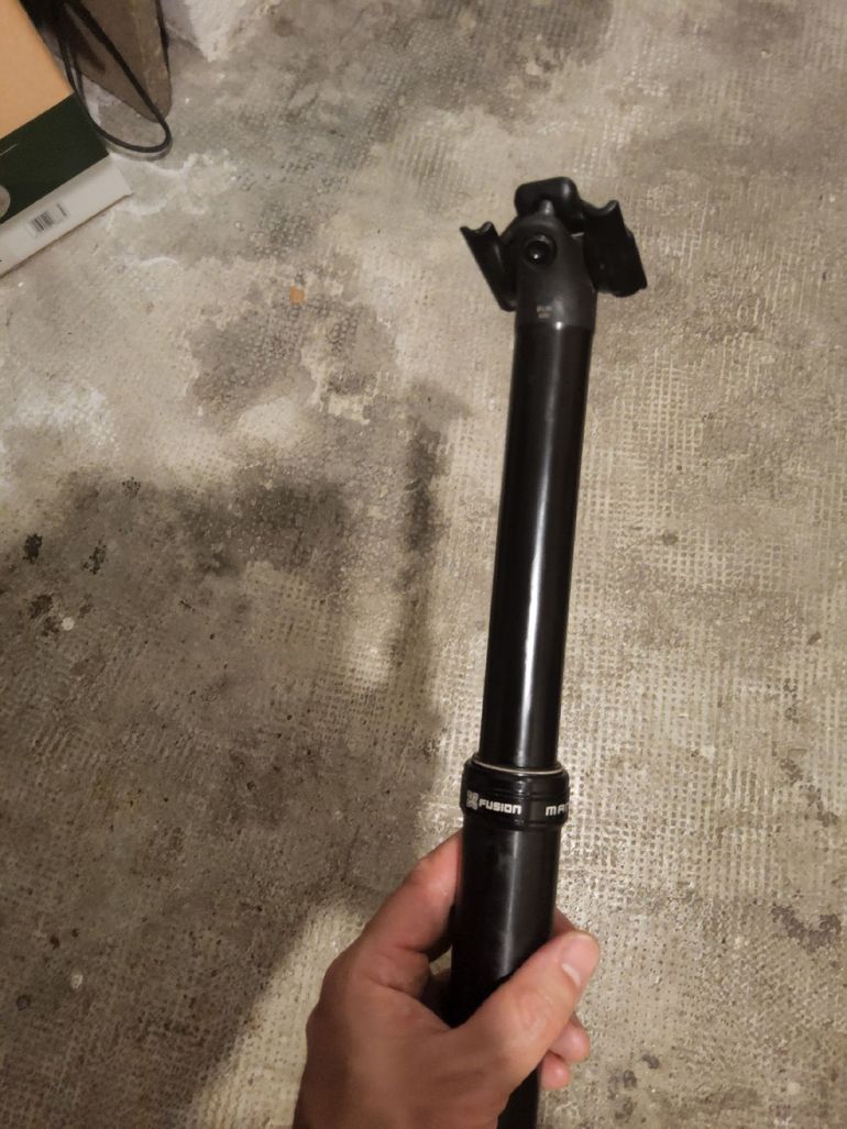 X-Fusion Manic Dropper Post bike d'occasion — image 3 sur 4