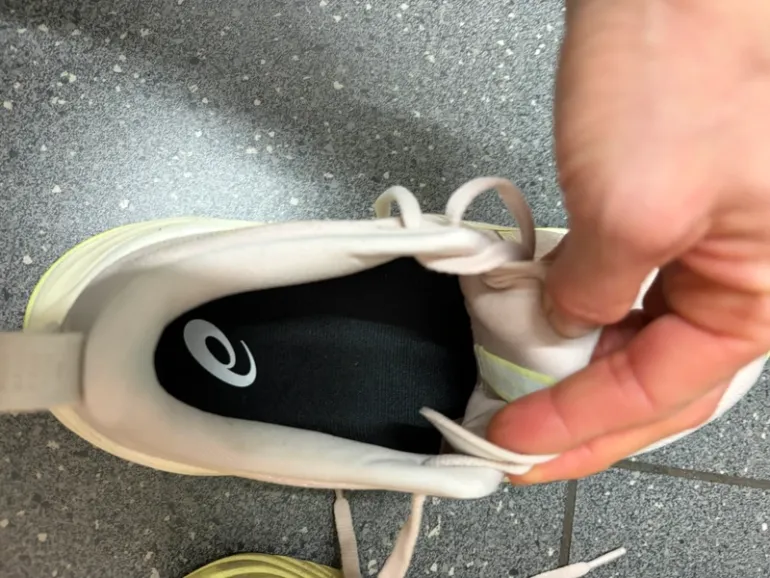 Used Asics Cumulus 27 bike — image 6 of 7