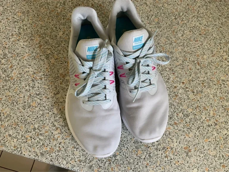 Nike Laufschuhe Gr. 40, 5 bike usato — immagine 3 di 10