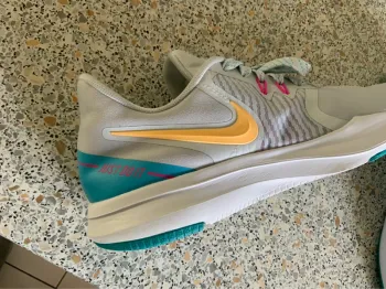 Nike Laufschuhe Gr. 40, 5 bike usato — immagine 4 di 10