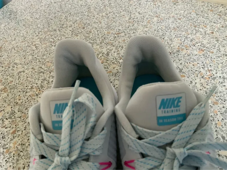 Nike Laufschuhe Gr. 40, 5 bike usato — immagine 6 di 10