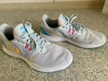 Brugt Nike Laufschuhe Gr. 40, 5 Running Shoes