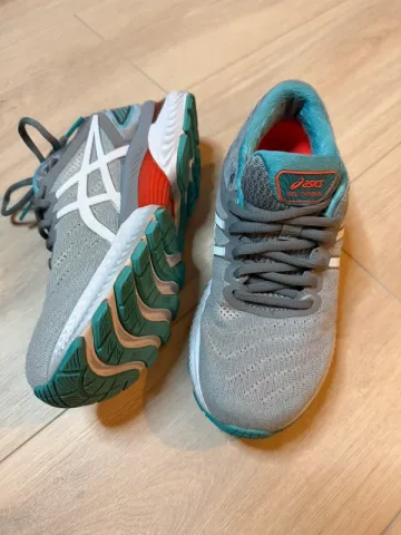 Used Asics Gel Nimbus Running Shoes