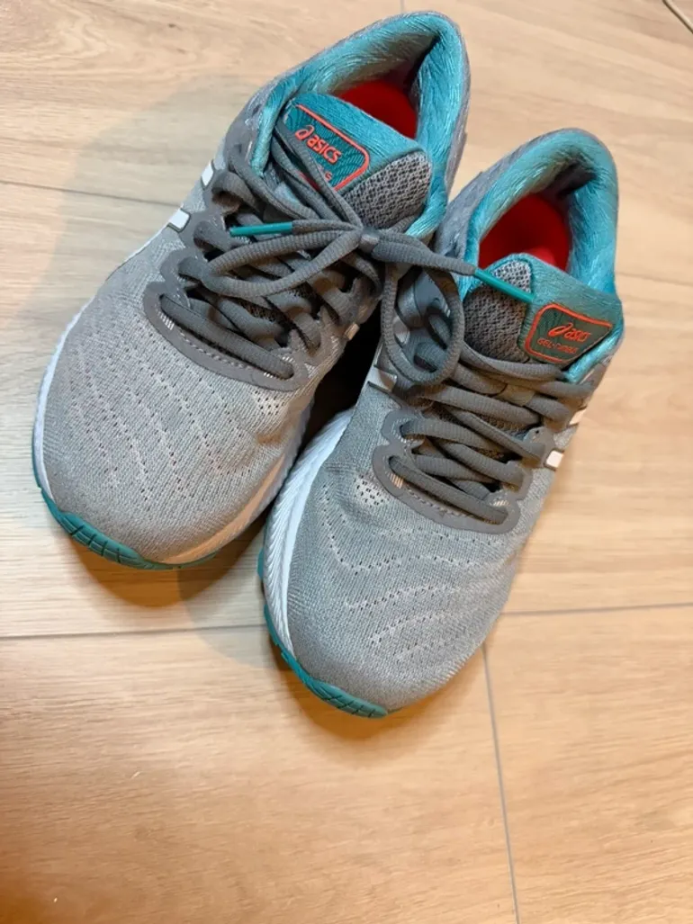 Used Asics Gel Nimbus bike — image 6 of 7