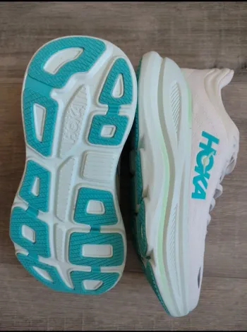 Used Hoka Bondi 9 bike — image 4 of 5