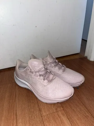 Brugt Rose Nike Running Shoes Running Shoes