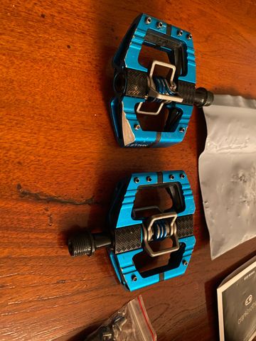 Crankbrothers Mallet E Pedals 2025 bike usato — immagine 2 di 4