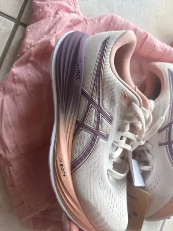 Použité Scarpa Asics donna Memory Gel bike — obrázek 2 z 9