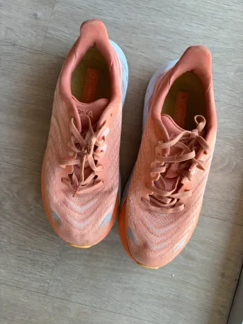 Używany Hoka Arahi 6 Running Shoes