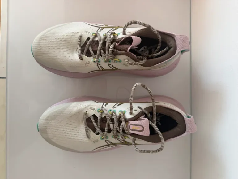 Tweedehands Asics FF Blast+ Pure Gel bike — afbeelding 2 van 6