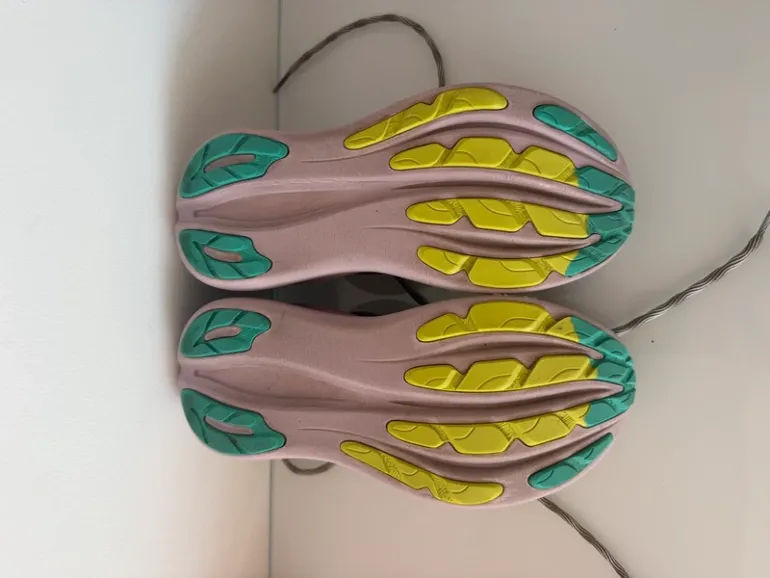 Tweedehands Asics FF Blast+ Pure Gel bike — afbeelding 6 van 6