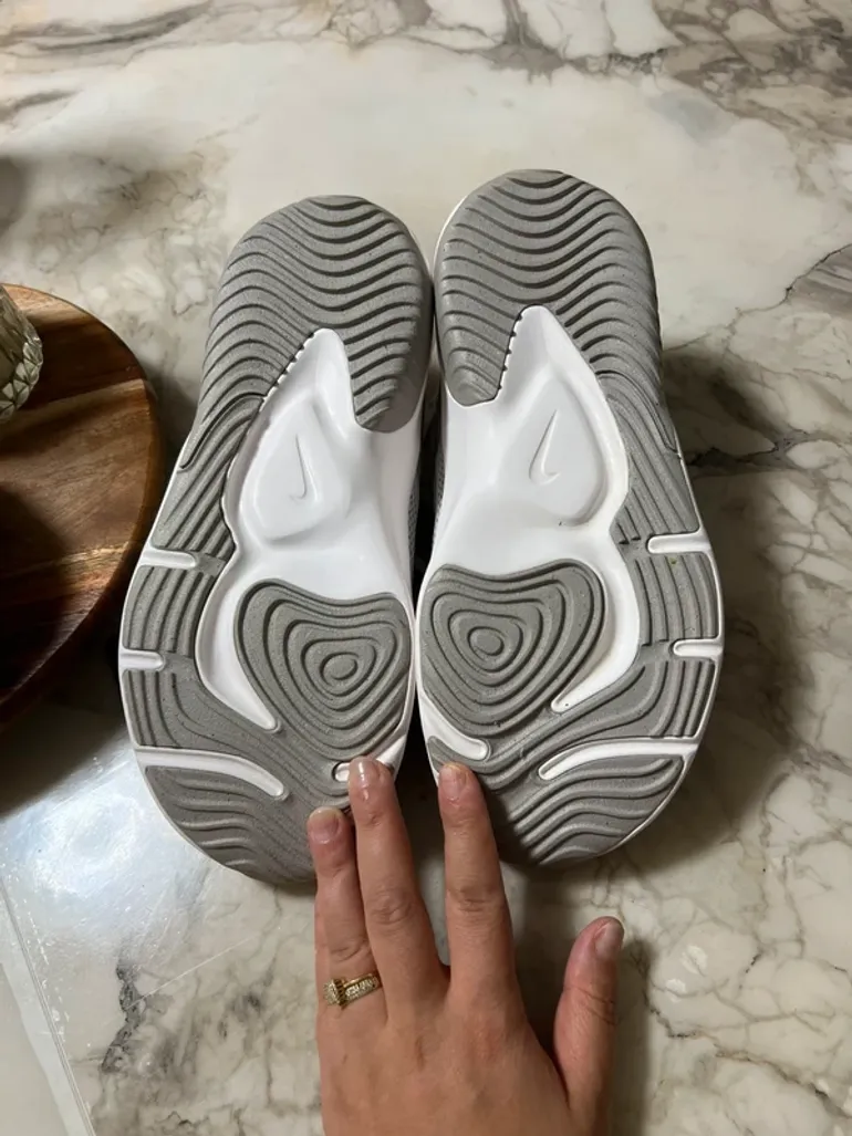 Tweedehands Nike Running Shoes bike — afbeelding 2 van 5