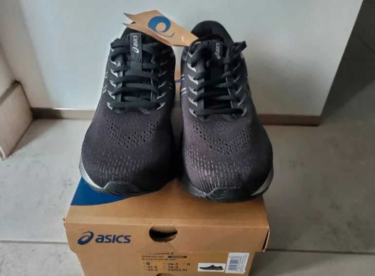 Gebrauchtes Asics Gel Saiun 2 bike — Bild 2 von 6